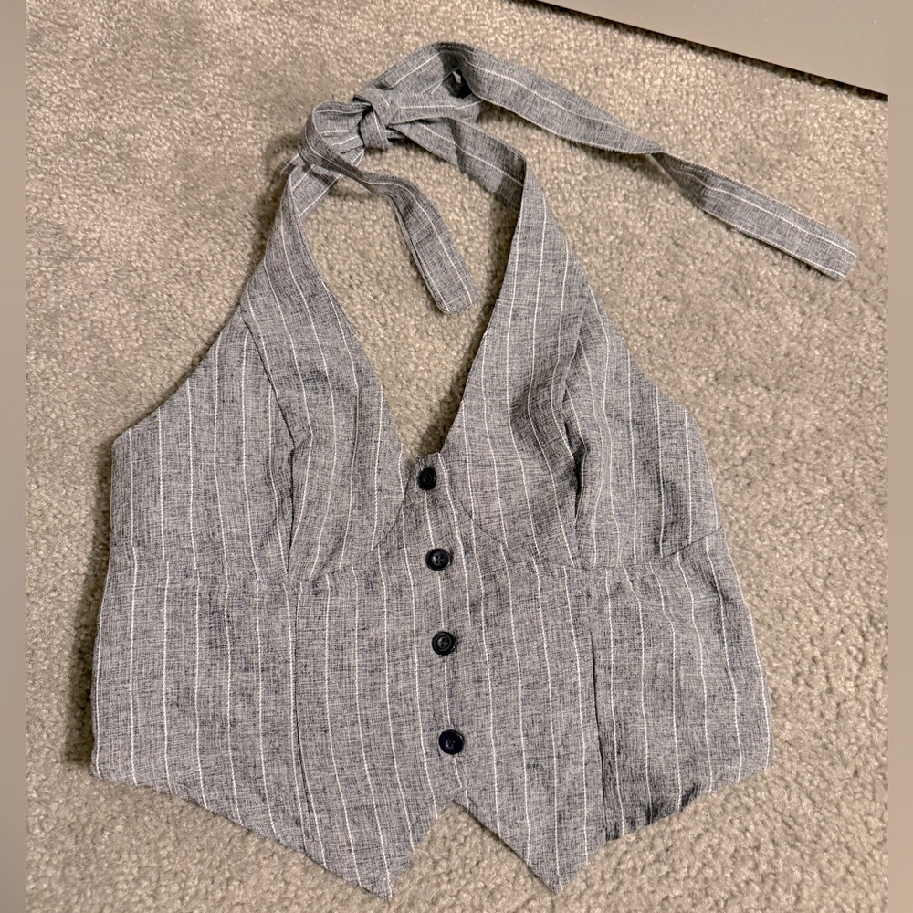 SHEIN halter top NWOT